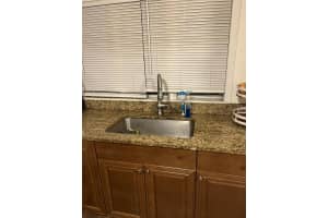 744 MYRTLE AVENUE, VENICE, FL 34285 - MLS#MFRO6288757
