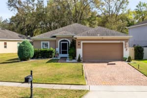 34626 SALERNO CIRCLE, SORRENTO, FL 32776 Sold 05/16/25