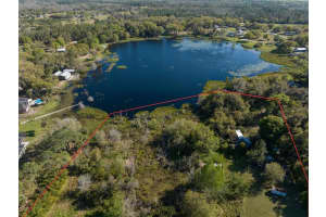 372 CARPENTER AVENUE, OSTEEN, FL 32764 Sold 09/30/25