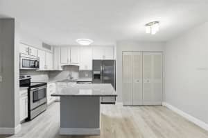 320 BLACK OAK COURT, ALTAMONTE SPRINGS, FL 32701 Sold 04/18/25