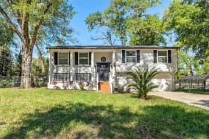 860 FAIRVIEW AVENUE, ALTAMONTE SPRINGS, FL 32701 Sold 06/20/25
