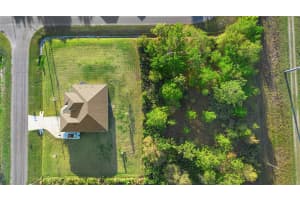19301 WEMBLEY AVENUE, ORLANDO, FL 32833 Sold 04/24/25