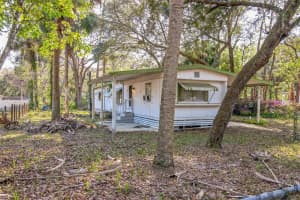 1995 117TH AVENUE, SILVER SPRINGS, FL 34488 Sold 05/07/25