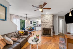 1120 PORTLAND AVENUE, ORLANDO, FL 32803 Sold 04/29/25