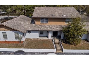 4825 LIGHTHOUSE CIRCLE, ORLANDO, FL 32808 - MLS#MFRO6289341