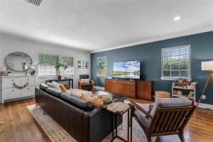 2424 SHREWSBURY ROAD, ORLANDO, FL 32803 Sold 05/16/25