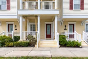 378 BLUE BAYOU LANE, WINTER SPRINGS, FL 32708 Sold 07/28/25