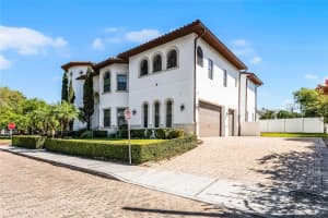 849 KENILWORTH TERRACE, ORLANDO, FL 32803 Sold 04/18/25