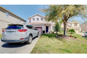 368 Sand Ridge Dr, DAVENPORT