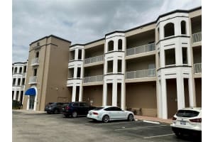 8111 LAKEWOOD MAIN STREET, LAKEWOOD RANCH, FL 34202 - MLS#MFRO6289749