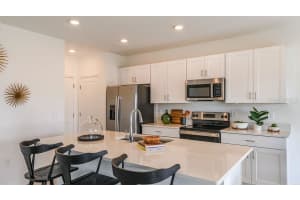 386 WAYLAND DRIVE, HAINES CITY, FL 33844 Sold 05/21/25