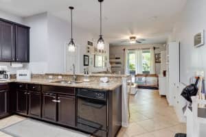 9189 SHEPTON STREET, ORLANDO, FL 32825 Sold 04/25/25