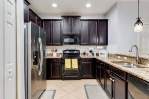 9189 SHEPTON STREET, ORLANDO, FL 32825 Sold 04/25/25
