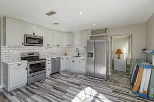 1132 PAGE DRIVE, DELTONA, FL 32725 Sold 04/18/25