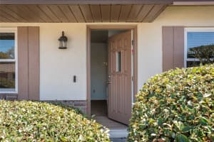 129 CORAL BELL COURT, ORLANDO, FL 32807 Sold 04/03/25