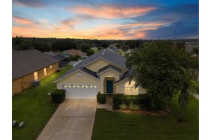 8073 Santee Dr, KISSIMMEE