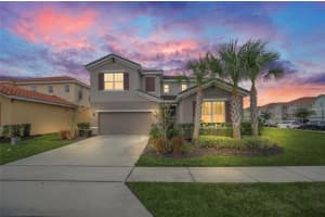 6049 Broad Oak Dr, DAVENPORT