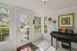 801 SILVER DRIVE, ORLANDO, FL 32804 Sold 07/11/25