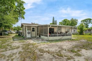 941 GREY OAK COURT, ORLANDO, FL 32809 Sold 05/14/25