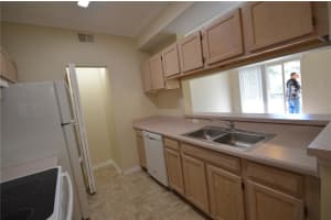 5602 PINNACLE HEIGHTS CIRCLE, TAMPA, FL 33624 Sold 04/24/25