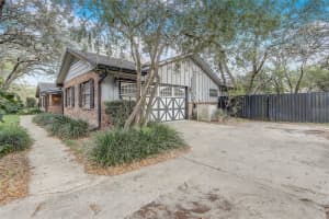 800 LINCOLN ROAD, DELAND, FL 32724 Sold 04/23/25
