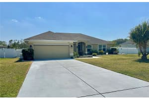1556 LEMON AVENUE, WINTER HAVEN, FL 33881 Sold 05/23/25
