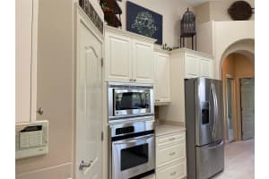 10648 VISTA DEL SOL CIRCLE, CLERMONT, FL 34711 Sold 04/23/25
