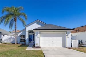 121 Sonja Cir, DAVENPORT