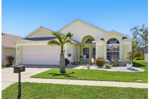 442 TROON CIRCLE, DAVENPORT, FL 33897 Sold 08/29/25
