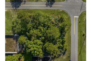 1505 4TH AVENUE, VERO BEACH, FL 32962 - MLS#MFRO6290706