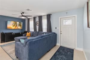 200 WAVERLY DRIVE, FERN PARK, FL 32730 Sold 04/30/25