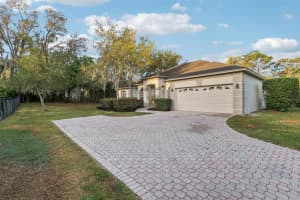 250 LAKERIDGE COURT, WINTER SPRINGS, FL 32708 Sold 07/17/25
