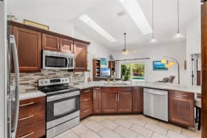 12712 FORESTEDGE CIRCLE, ORLANDO, FL 32828 Sold 05/28/25