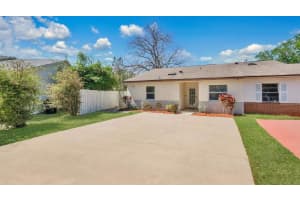 5959 FISH COURT, ORLANDO, FL 32807 Sold 04/23/25