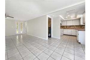2827 SILK OAK DRIVE, SARASOTA, FL 34232 - MLS#MFRO6291203