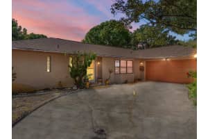 851 Juniper Cir, ROCKLEDGE