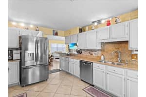 851 JUNIPER CIRCLE, ROCKLEDGE, FL 32955 - MLS#MFRO6291235