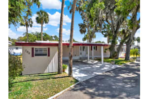 105 CANAL VIEW, EUSTIS, FL 32726 Sold 05/22/25