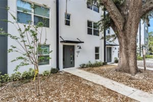 1602 PARK LAKE STREET, ORLANDO, FL 32803 - MLS#MFRO6291281
