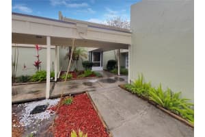 13516 Palmwood Ln, TAMPA