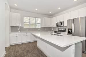 6633 CALAMONDIN DRIVE, WINTER GARDEN, FL 34787 Sold 07/21/25