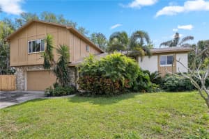 8510 CEDAR COVE COURT, ORLANDO, FL 32819 Sold 08/14/25