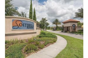 1323 OAK CREST STREET, DAVENPORT, FL 33837 - MLS#MFRO6291533