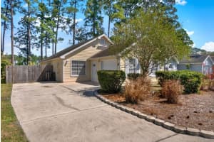 182 EDGEWATER CIRCLE, SANFORD, FL 32773 Sold 08/15/25