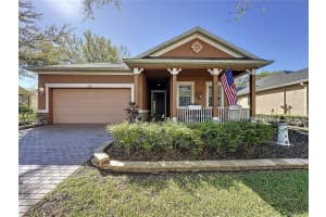 120 Crepe Myrtle Dr, GROVELAND