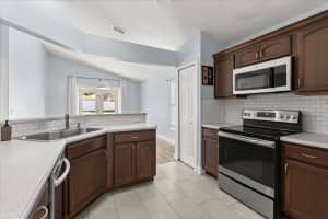 4231 MENDENWOOD LANE, ORLANDO, FL 32826 Sold 04/24/25