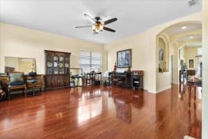 2131 GOLDEN IVY WAY, APOPKA, FL 32703 Sold 05/15/25