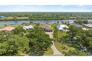 1311 RIVERBEND DRIVE, LABELLE, FL 33935 - MLS#MFRO6291843