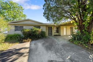 2027 LA DUE COURT, ORLANDO, FL 32811 Sold 05/19/25