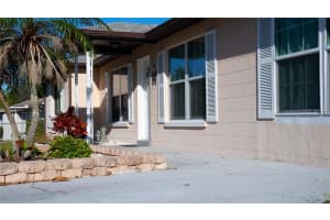 345 SEMINOLE AVENUE, EUSTIS, FL 32726 Sold 08/21/25